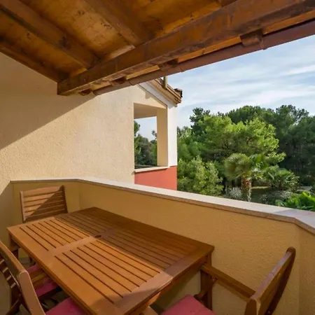Apartment Rossella 1 Two-bedroom Ap Achilea *