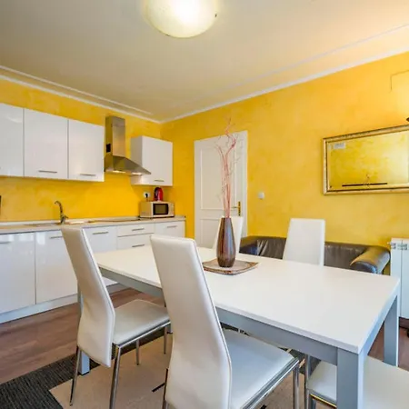 Apartment Rossella 1 Two-bedroom Ap Achilea Rovinj
